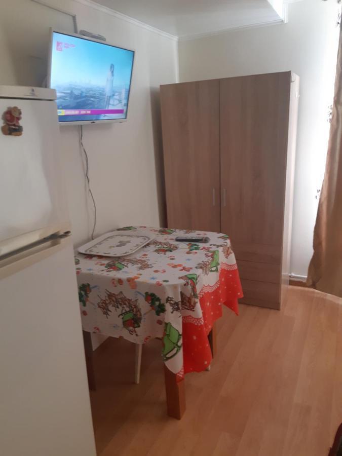 Lucian Studio Apartment Bucharest Luaran gambar